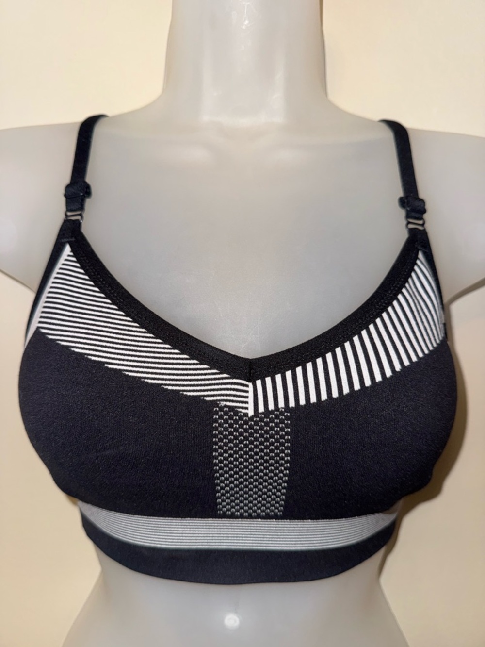 Nike Black & White Striped Wireless Sports Bra
